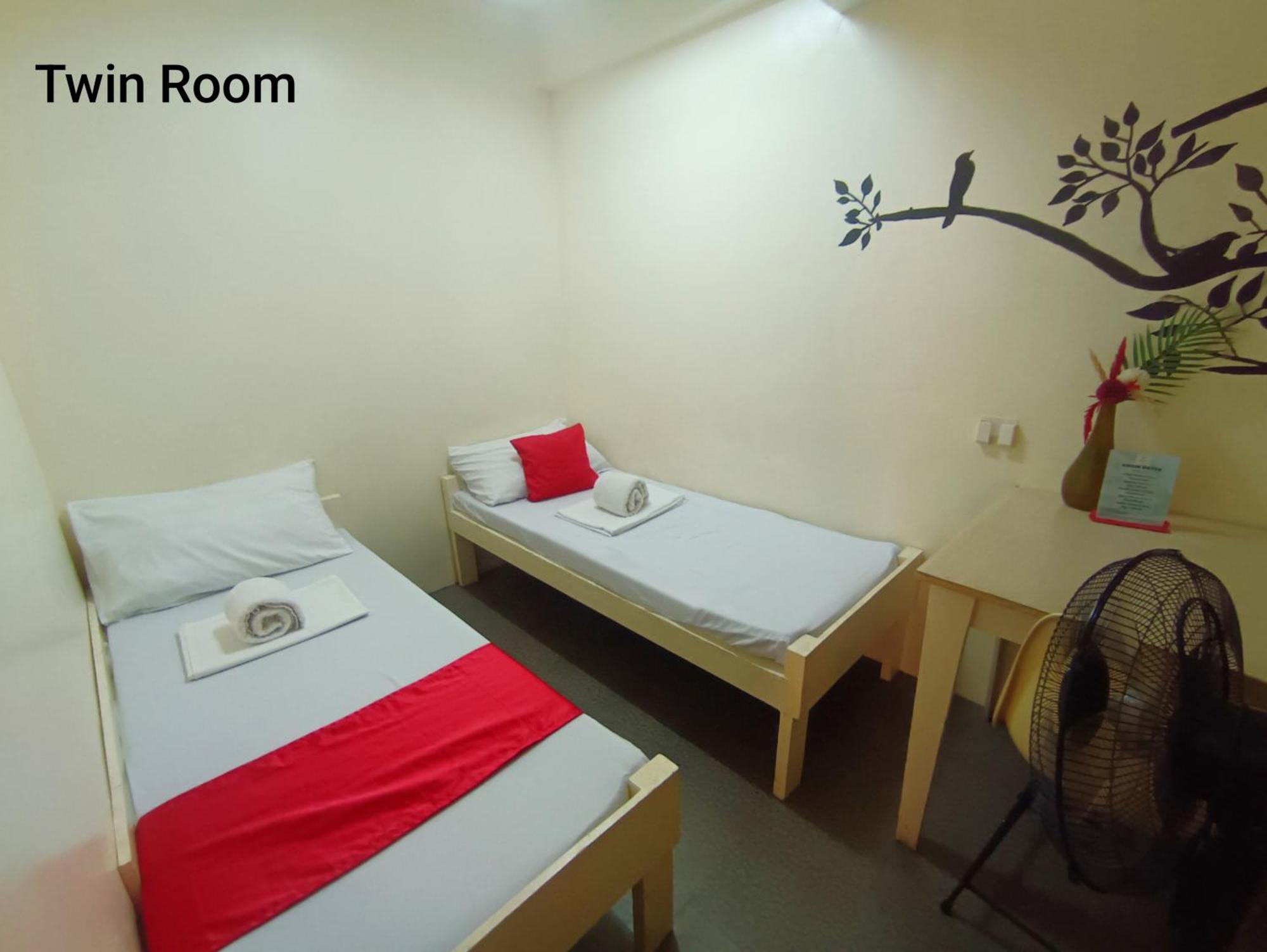 Bed And Brewhouse Sucat Bed and Breakfast Paranaque City Exteriör bild